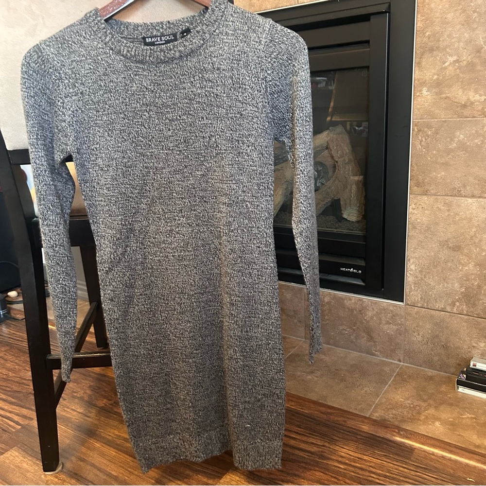 Brave Soul Grey Knit Sweater Midi Dress. Size 4